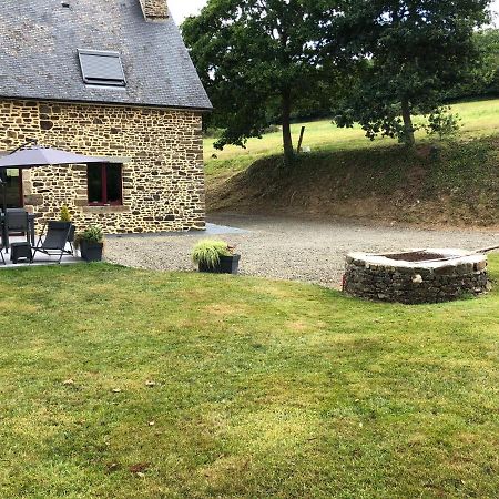 Villa A 20 kms du Mont St Michel, Charme à la campagne Saint-Senier-de-Beuvron Esterno foto