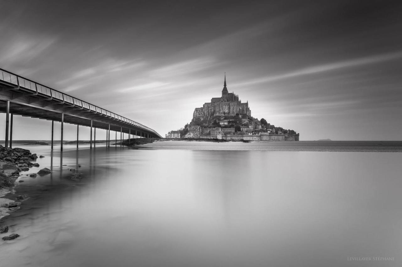 Villa A 20 kms du Mont St Michel, Charme à la campagne Saint-Senier-de-Beuvron Esterno foto