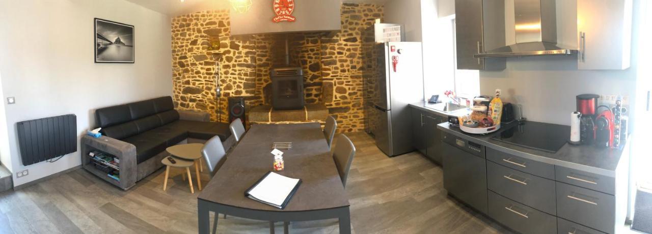Villa A 20 kms du Mont St Michel, Charme à la campagne Saint-Senier-de-Beuvron Esterno foto